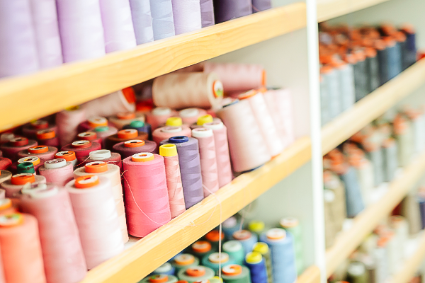 Thread Weight Explained (And Why It Matters in Quilting & Embroidery)